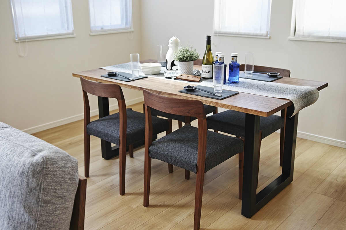 WILDWOOD DINING TABLE W 100cm × D 84.5cm