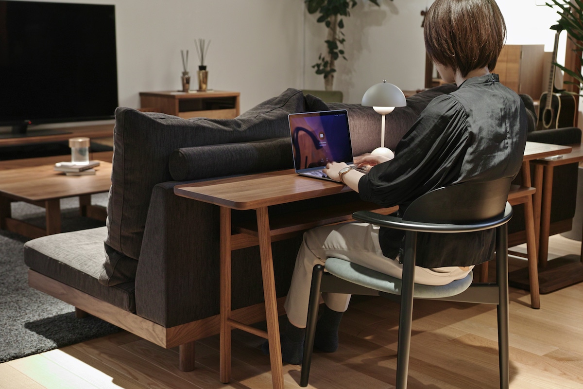 POD BACK DESK W140cm