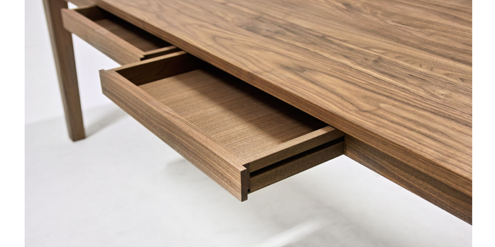 KRONE DINING TABLE W220cm × D95cm