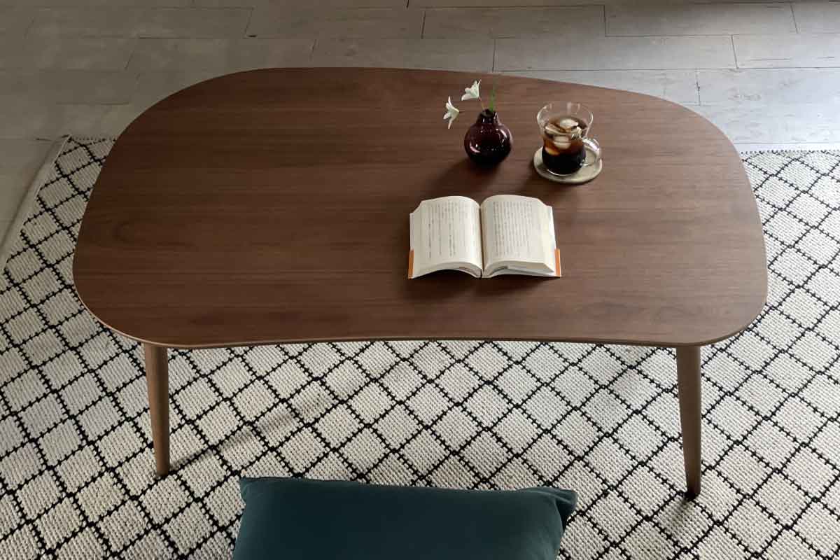 Nichibi Woodworks | Rasmo Kurumi 105×70×39.5(cm)