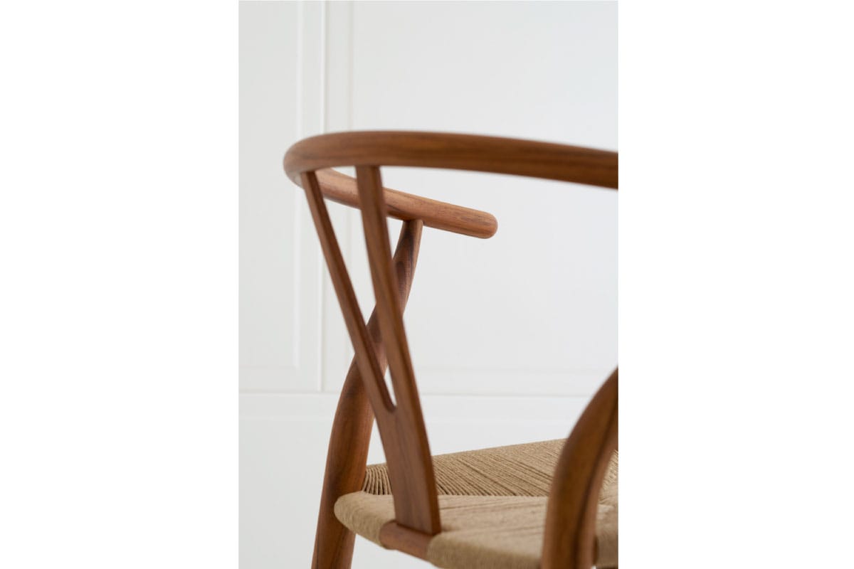 CARL HANSEN & SON | CH24 WISHBONE CHAIR ウォールナット/ナチュラルペーパーコード