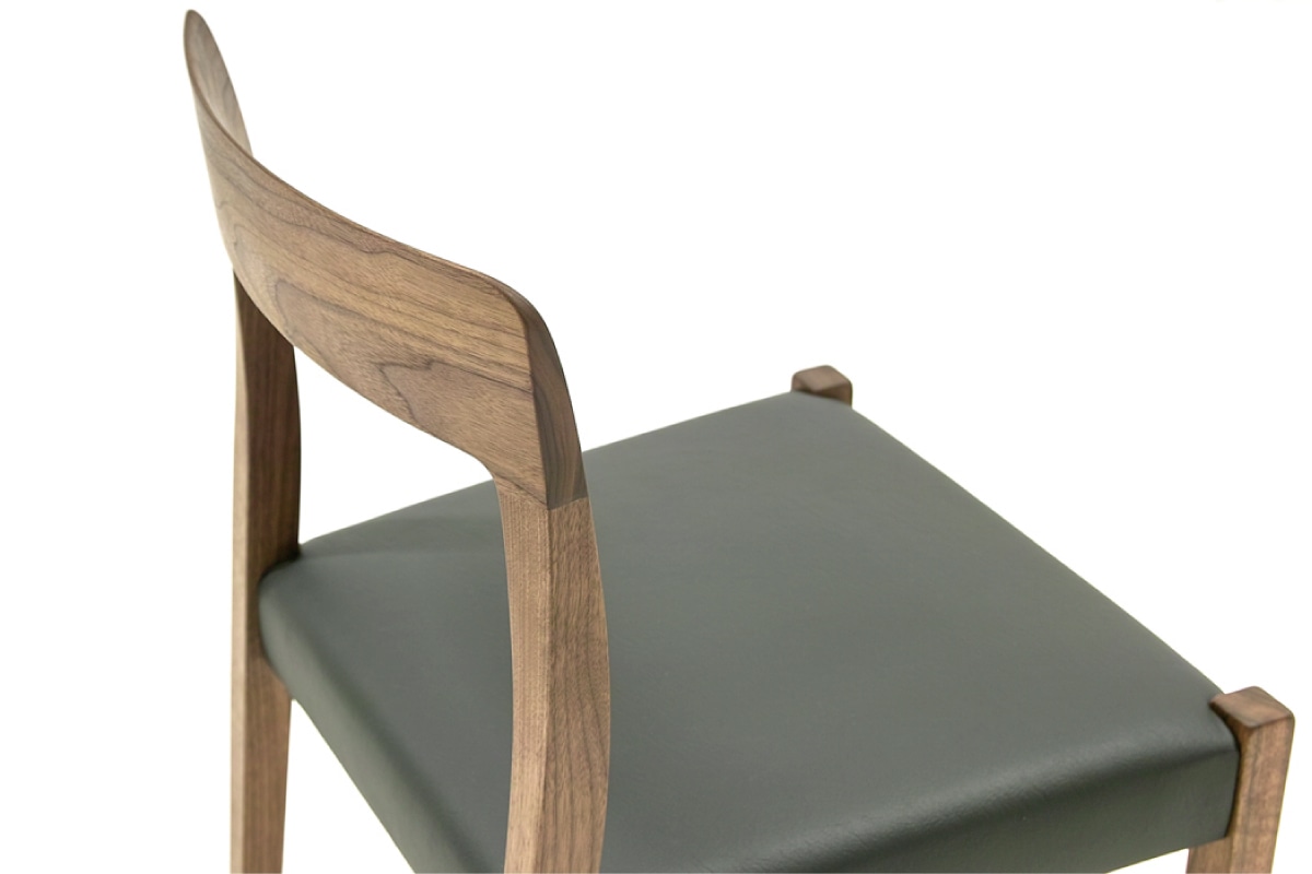 TR CHAIR